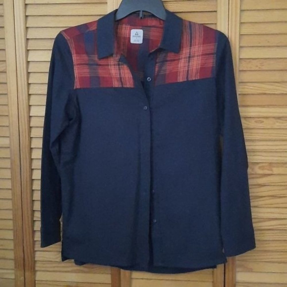 Ascend Long Sleeve Button Down Cotton Flannel Shirt Size Medium